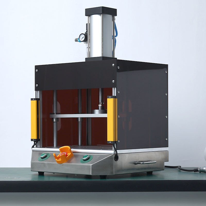 KarachiAir tightness test fixture